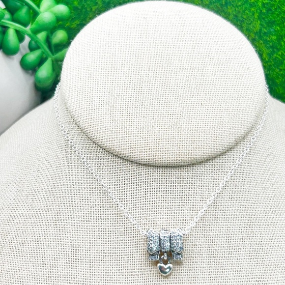NWOT Sterling silver pave bow with dangling heart charm pendant necklace 18” - Picture 2 of 9